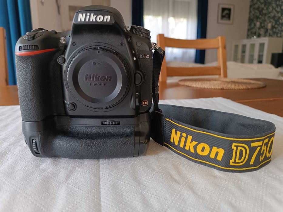 Nikon D750 + Sigma 24 mm f/1.4 Art + akcesoria