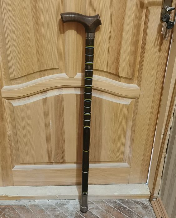 Крепкая мужская трость. Эбонит, 86см