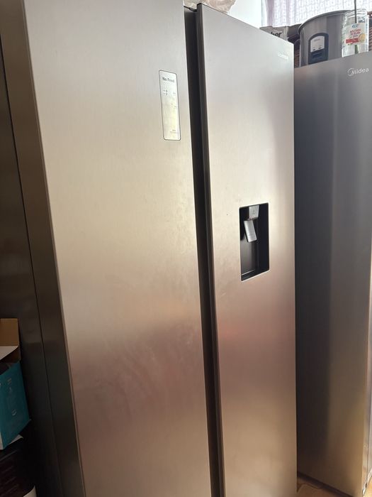 Frigorífico Midea – Novo, nunca usado (Inox)