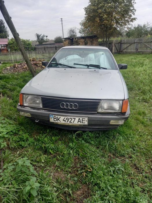 Продам Audi 100 на ходу