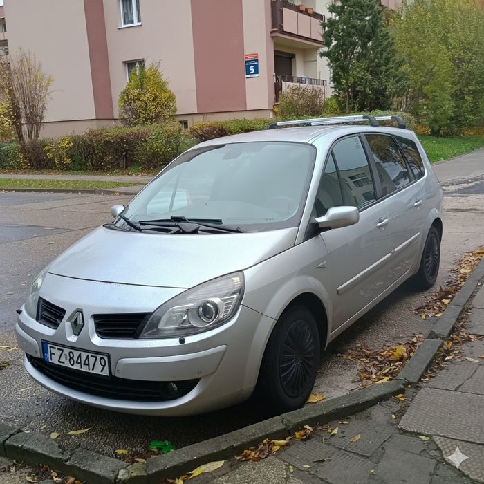 Renault Grand Scenic 1.9 dCi 131KM - bogata wersja