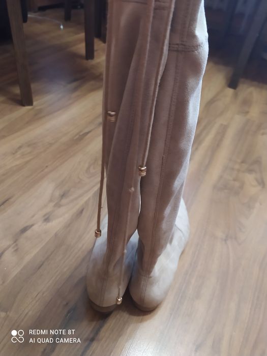 Dlugie buty zamszowe