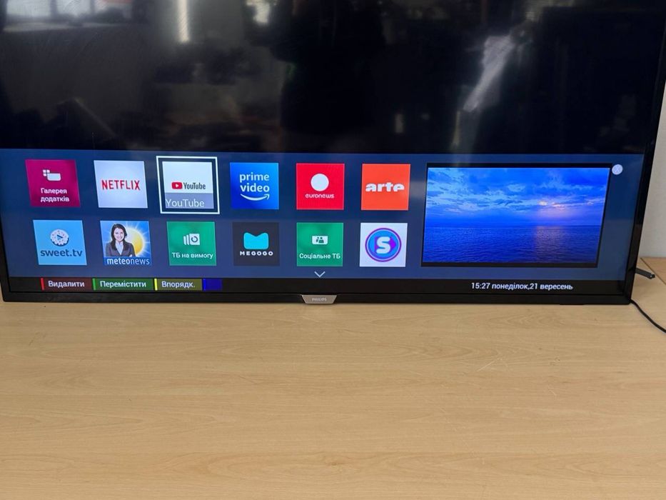 Телевізор Philips  50″ / 4K UHD / Smart TV / HDR