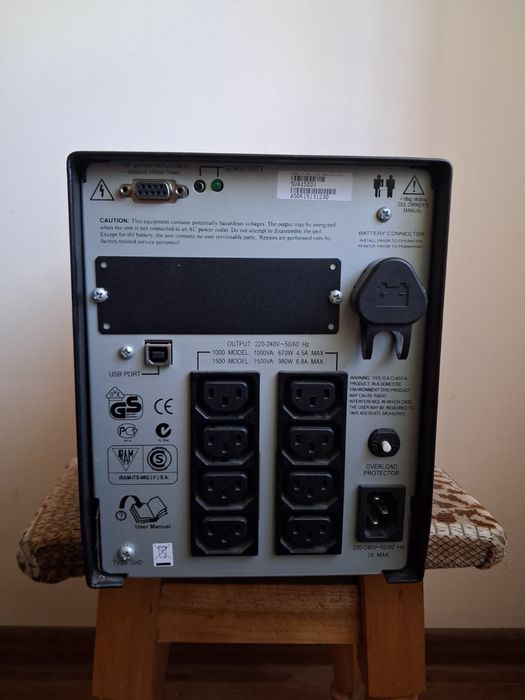 Безперебійник інвертор ДБЖ APC Smart UPS 1500 чистий синус