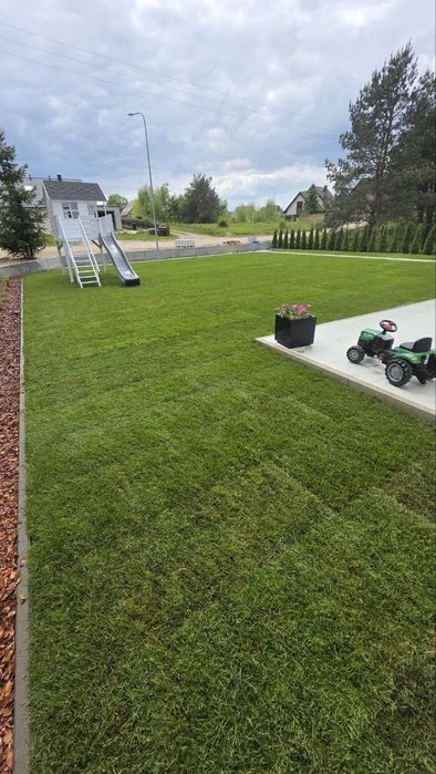 Trawa w rolce *Premium* - PLANTACJA | Montaż