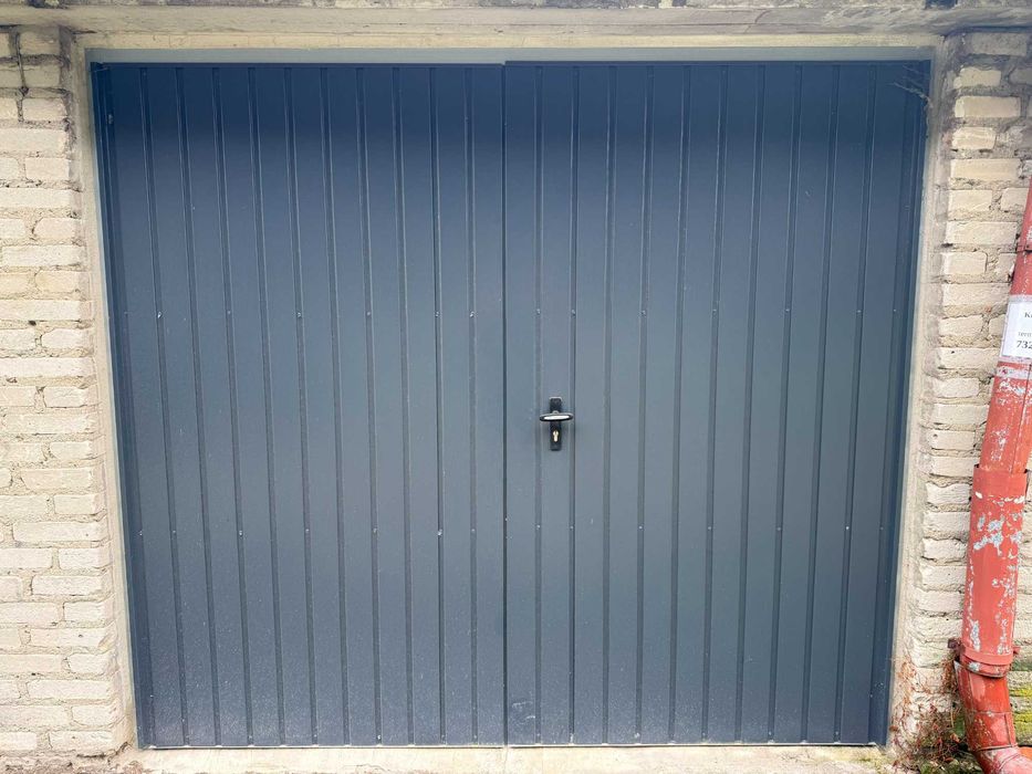GARAZ 17,20m2 na sprzedaz przy ulicy Hirszfelda