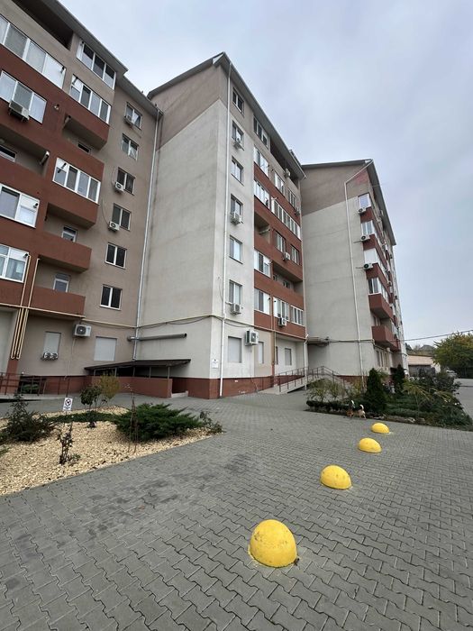 1к квартира в районе промрынка 7 км, посёлок Авангард - Є-відновлення