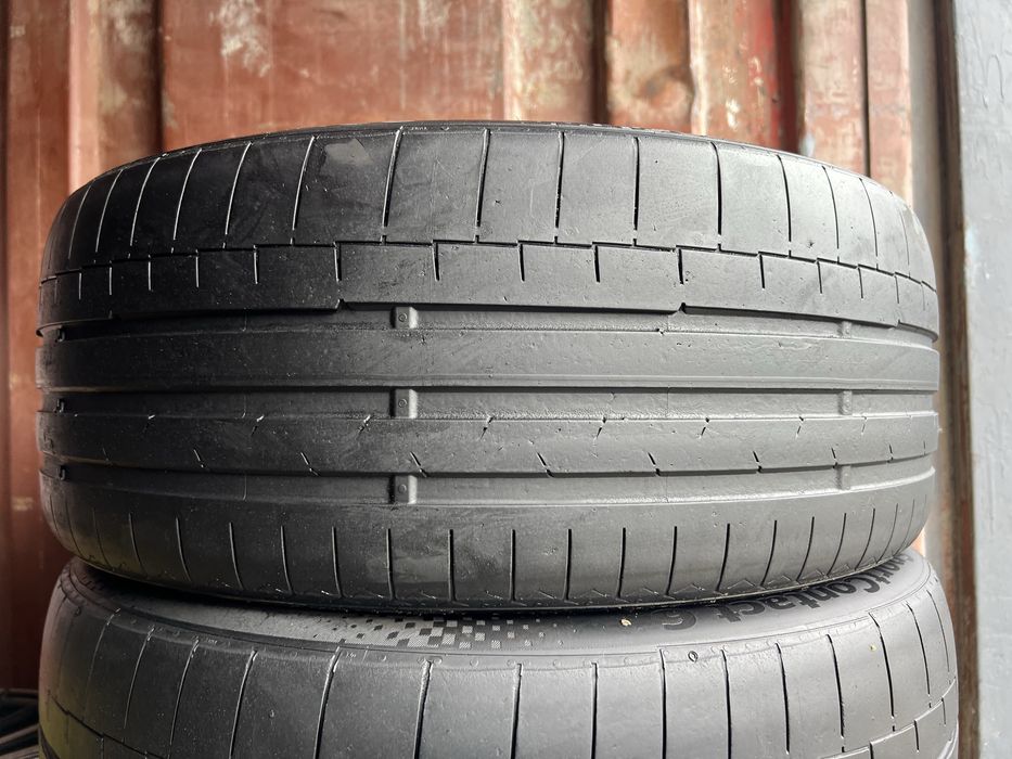 225/40 R19 Continental 2шт 2021рік 4мм Залишок протектора