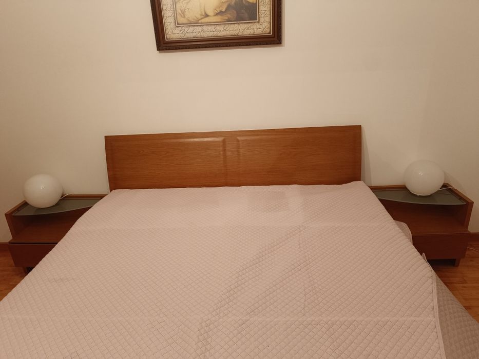 Mobília de quarto como nova