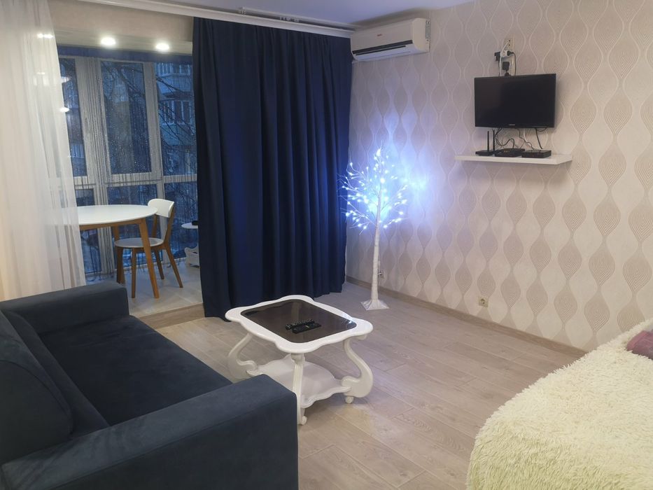 Світло завжди,1йповерх,люкс, 1кімнатна  госпіталь подобово й почасово