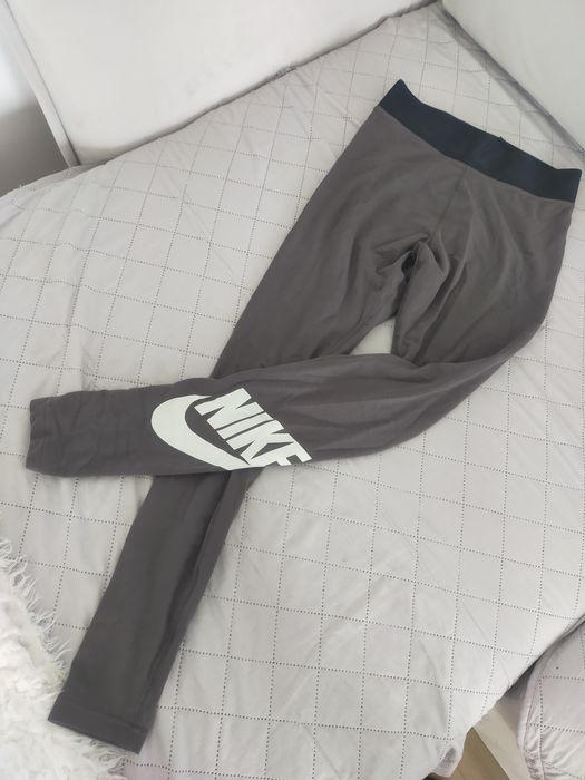 Legginsy sportowe Nike