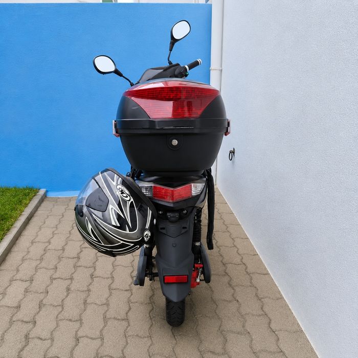 Mota Elétrica NEOVOLT 250W – Como Nova | Apenas 1000 km