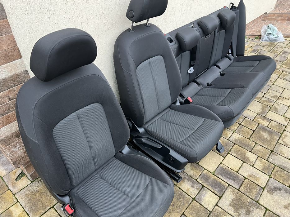 Салон сидіння Ауді етрон комплект сидінь Audi E-tron