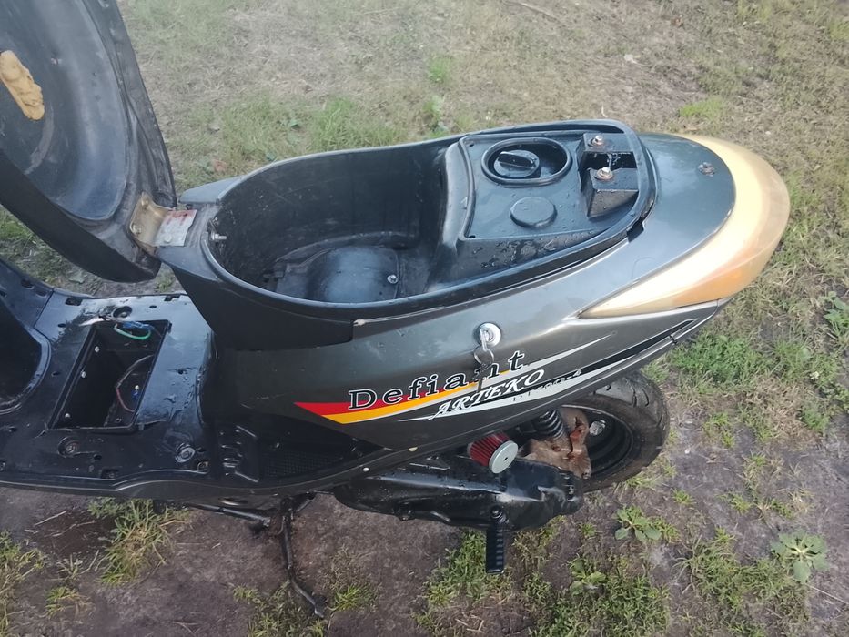 Продам 2 скутера по цені одного