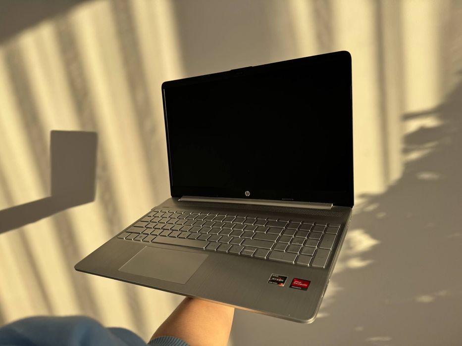 Продам ноутбук NP 15 s-eq2xx