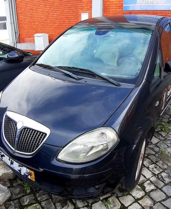 Lancia Musa 2005 – Teto de Abrir – Para Reparação / Peças