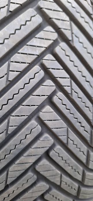 Hankook Kinergy 4S2 4season 245.40.19.98y 7.5mm z 17.24 rok