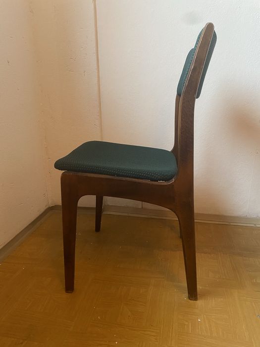 Kultowe krzesło ASTER | PRL | Design Opolskie Fabryki Mebli