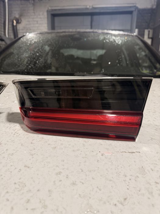Задні фонарі bmw g 20