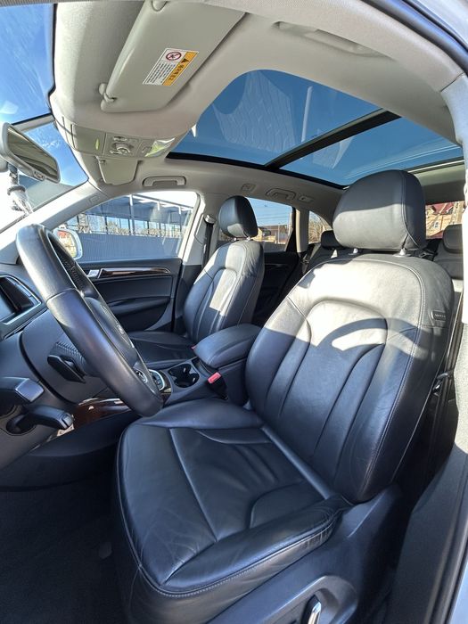 Audi Q5 2015 2л дизель
