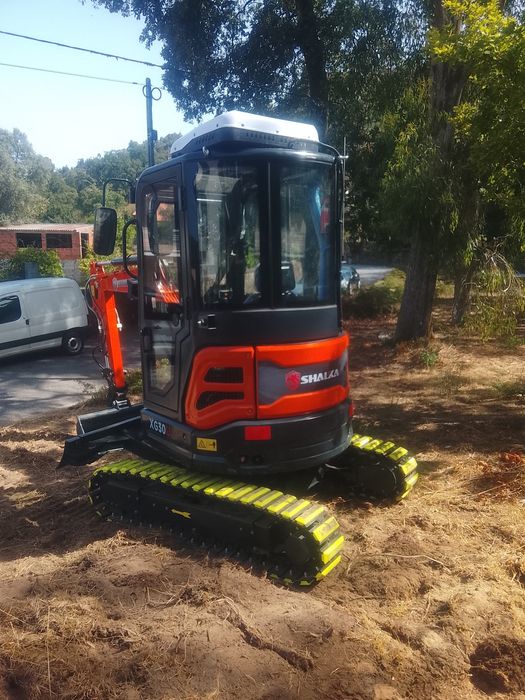 Mini giratória 3 toneladas nova motor Yanmar