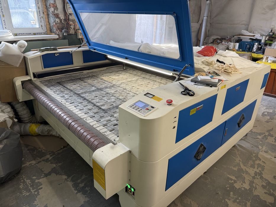 Лазерна порізка тканини