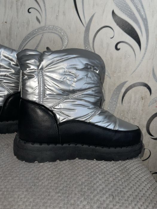 Зимові чоботи 38 розмір
