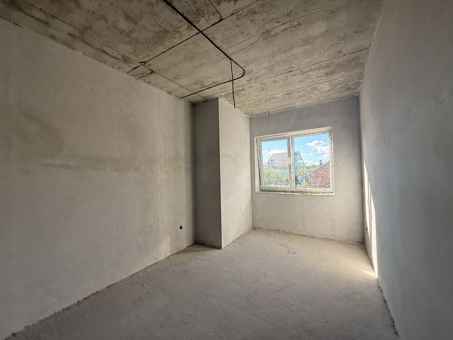 Продаж котеджу в Зимній Воді