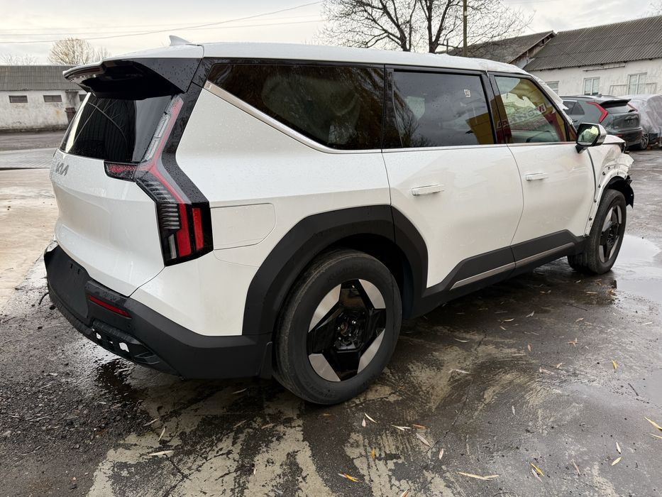 Продам двері KIA ЕV9