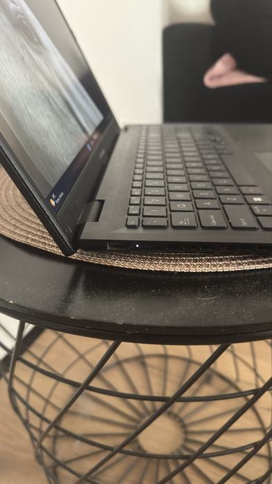 Laptop Asus ExpertBook