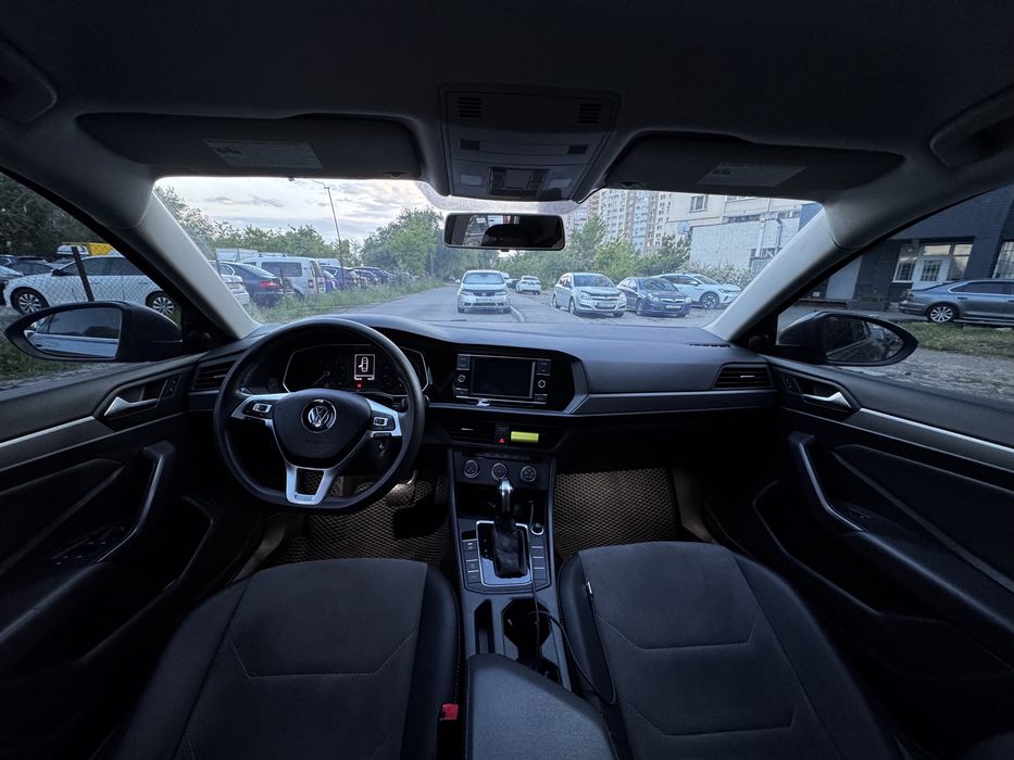 Volkswagen jetta 2019