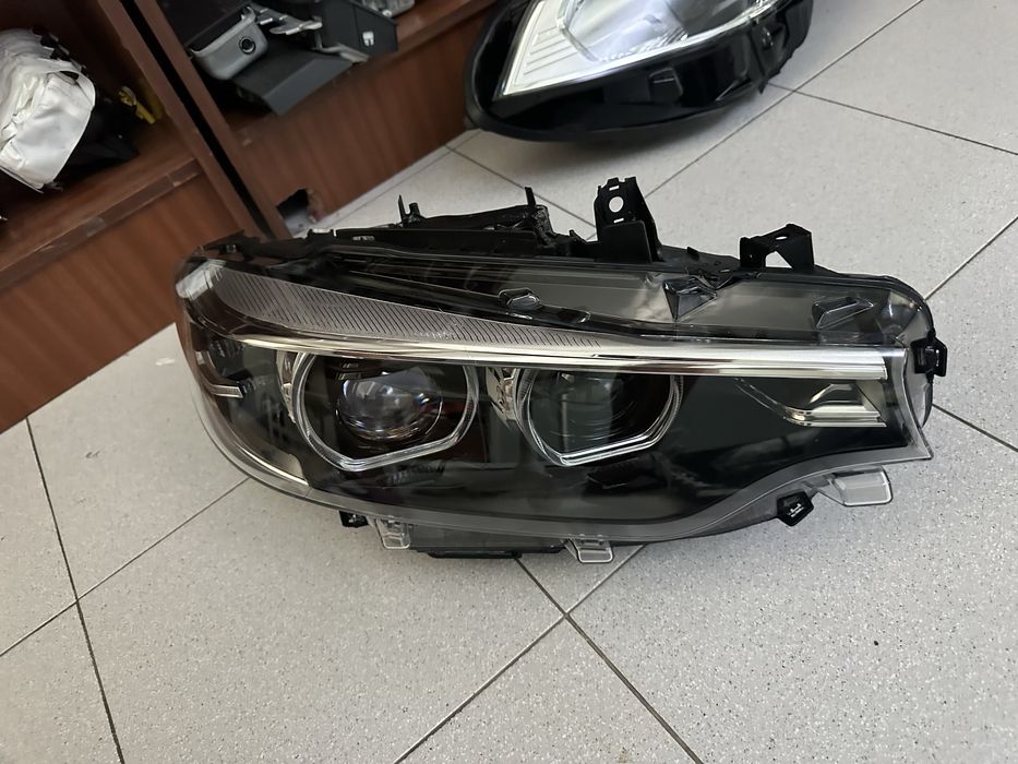 Opticas bmw f30 f32 f34 f36  direita ou esquerda