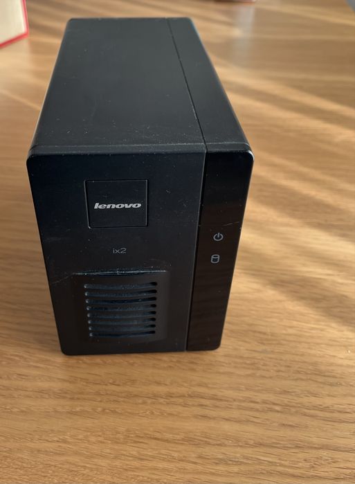 NAS Lenovo ix2 de 2 baías