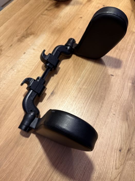 ZAGŁÓWEK samochodowy regulowany