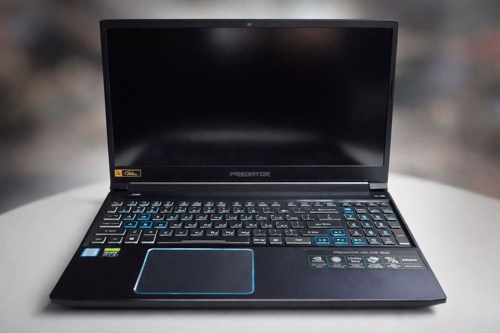 Acer Predator Helios 300 | i7-9 gen | Na części lub do naprawy