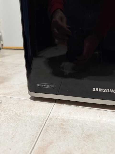 Micro-ondas Samsung com Grill (23l)