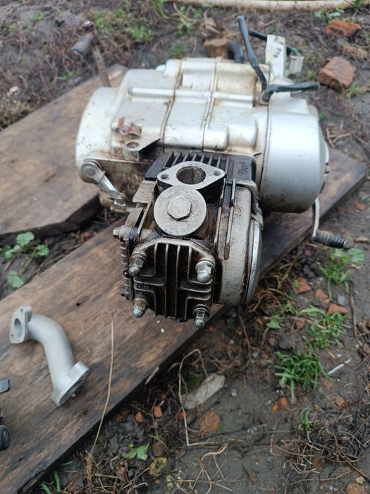 Двигун дельта 72 куба