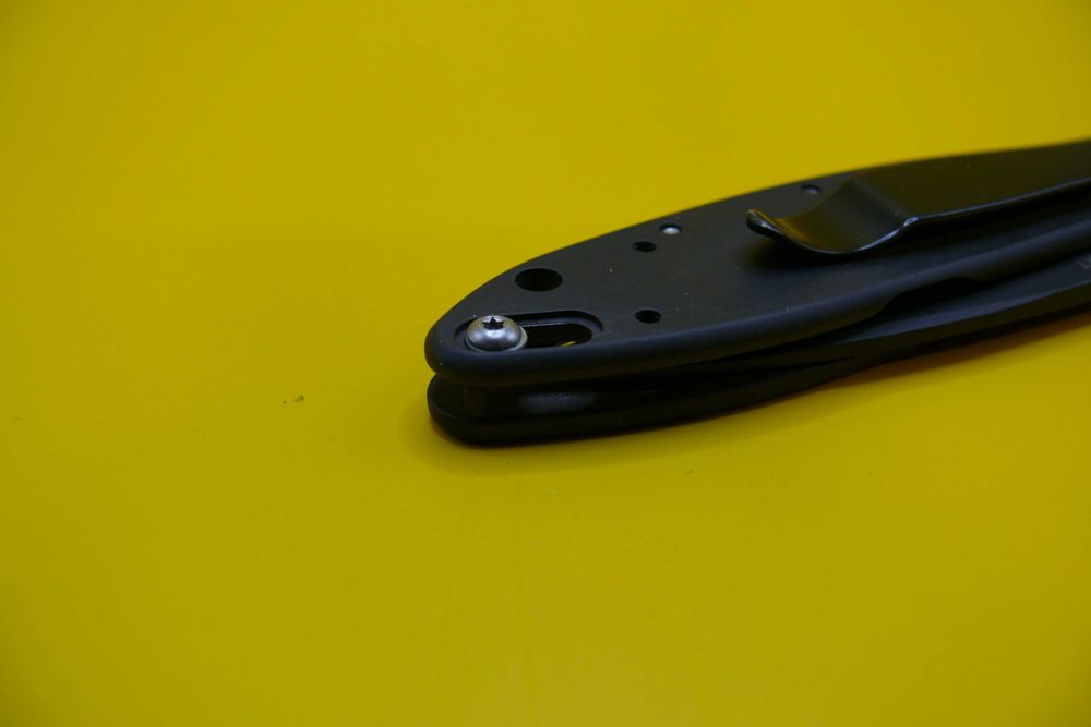 Kershaw com lâmina preta