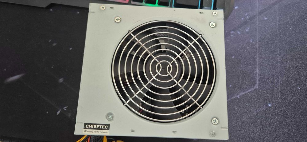 Zasilacz Chieftec TPS-500S o mocy 500W