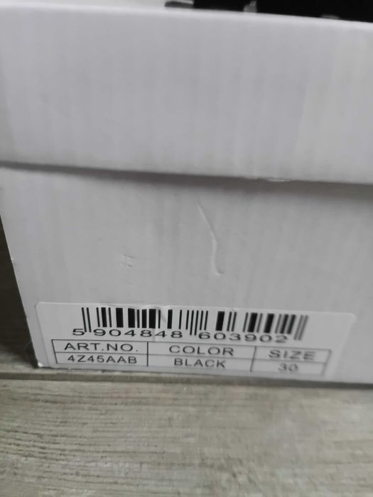 Buty dla dziewczynki