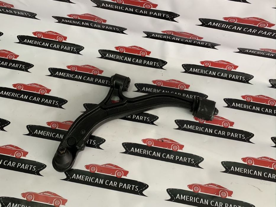 Braços/ Triangulos de suspensão Novos Chrysler Voyager/ Grand Voyage