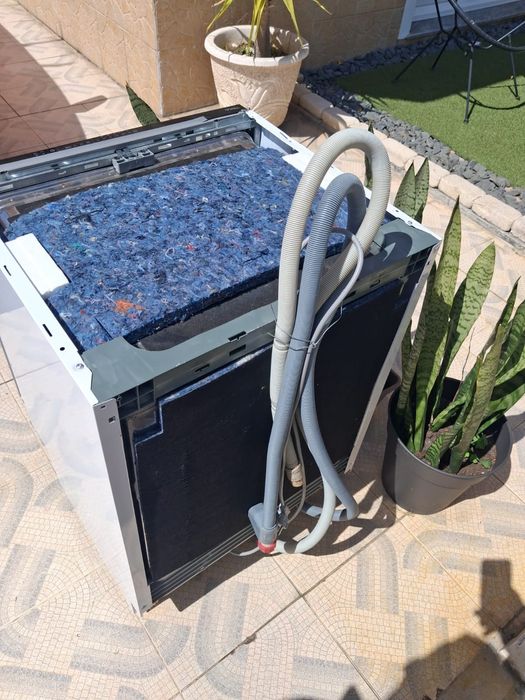 máquina de lavar loiça