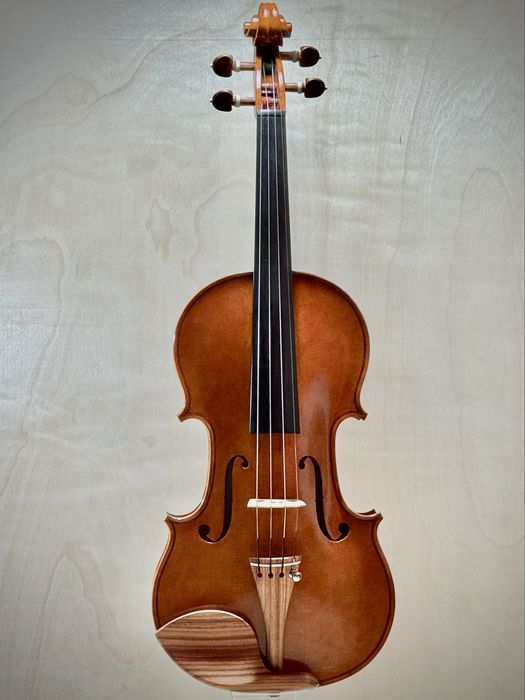 Skrzypce lutnicze 4/4 model A. Stradivari