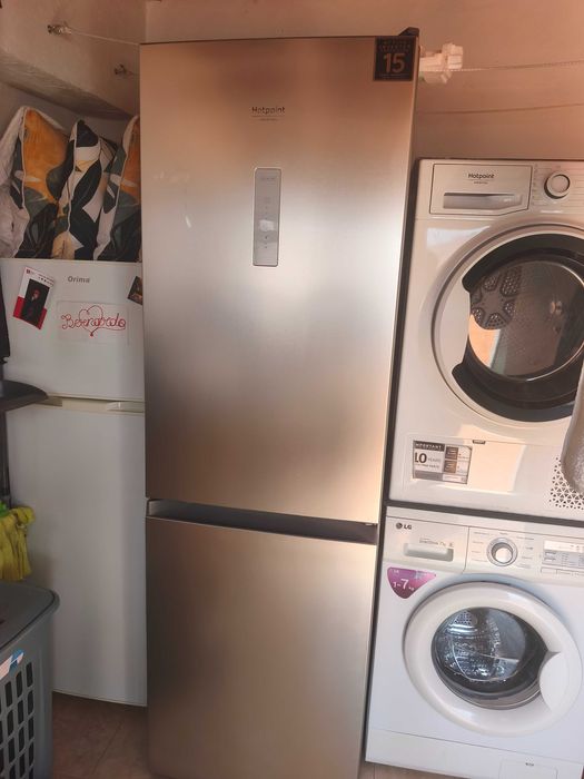 Frigorífico combinado hotpoint