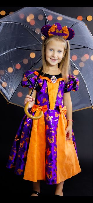 Продам дві сукні Disney Halloween 122 та 140