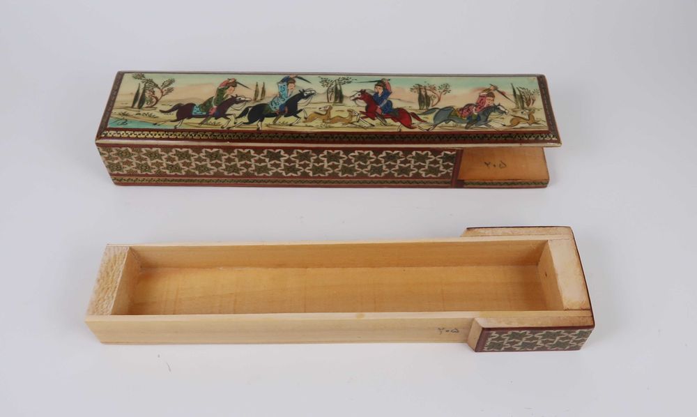 Caixa para lapis marchetaria e pintura manual