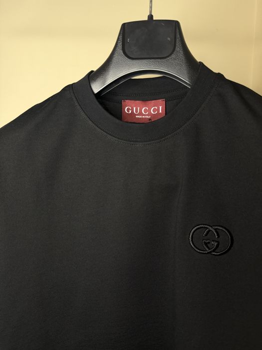 T-shirt Gucci preto Novo