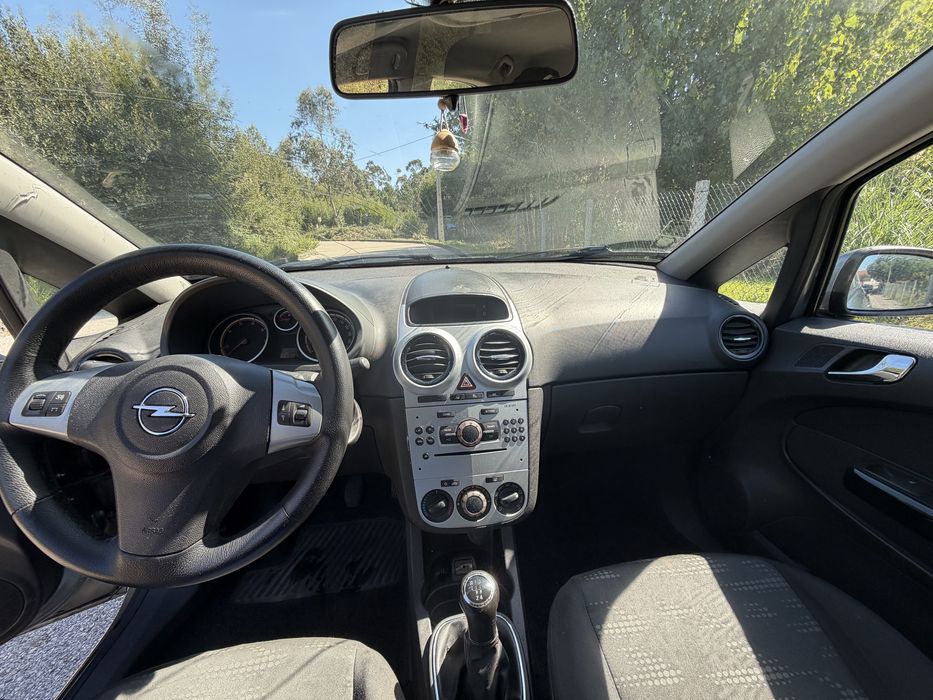 Opel Corsa 1.300 2012