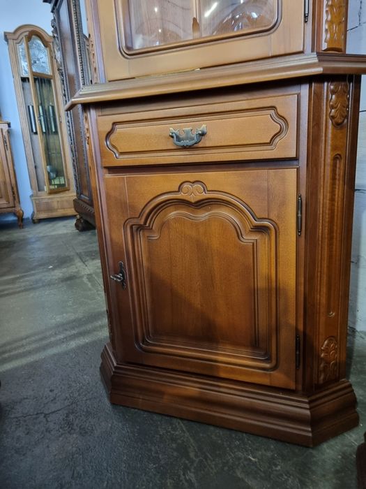 witryna dębowa rogowa