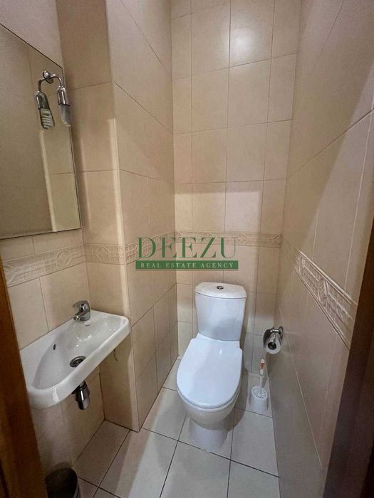 Продаж 2к.квартири 110м2  вул. Хрещатик 15, Пасаж